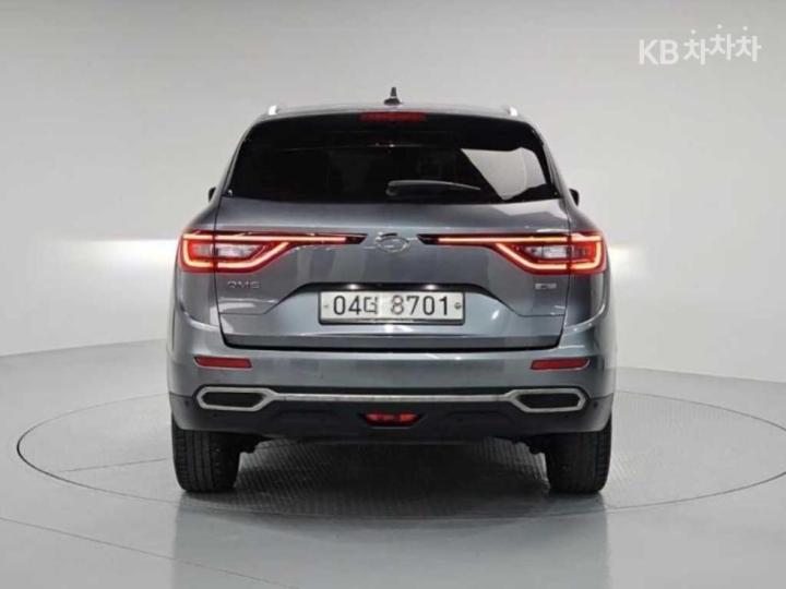 Renault QM6 2.0 2WD RE Signature 4