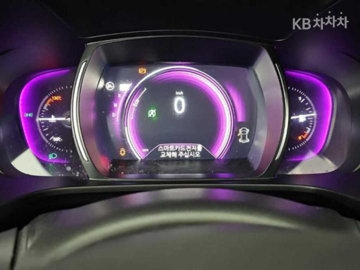 Renault QM6 2.0 2WD RE Signature 9