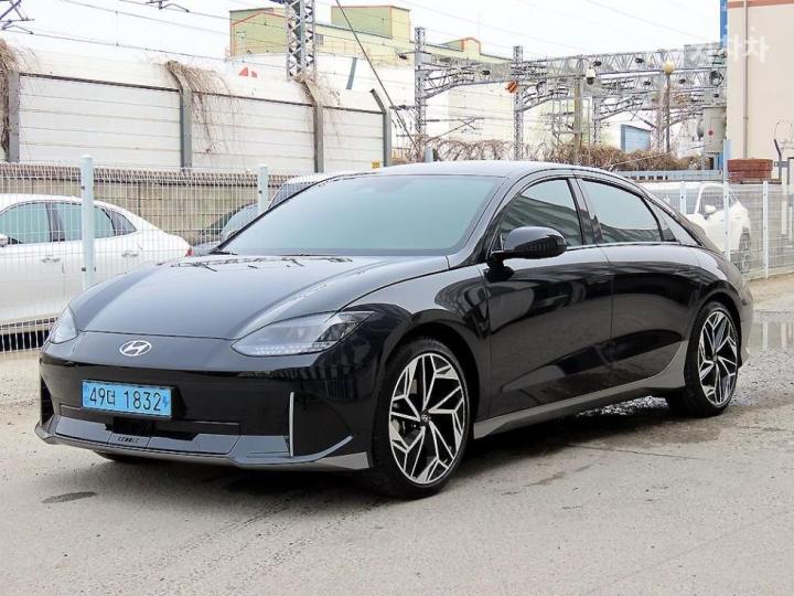 Hyundai IONIQ 6 CE Long Range Exclusive Plus 3
