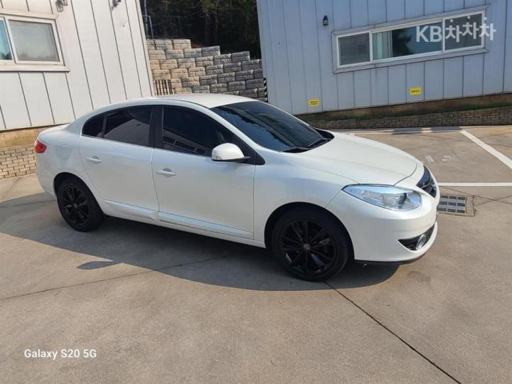 Renault SM3 New LE Exclusive 4