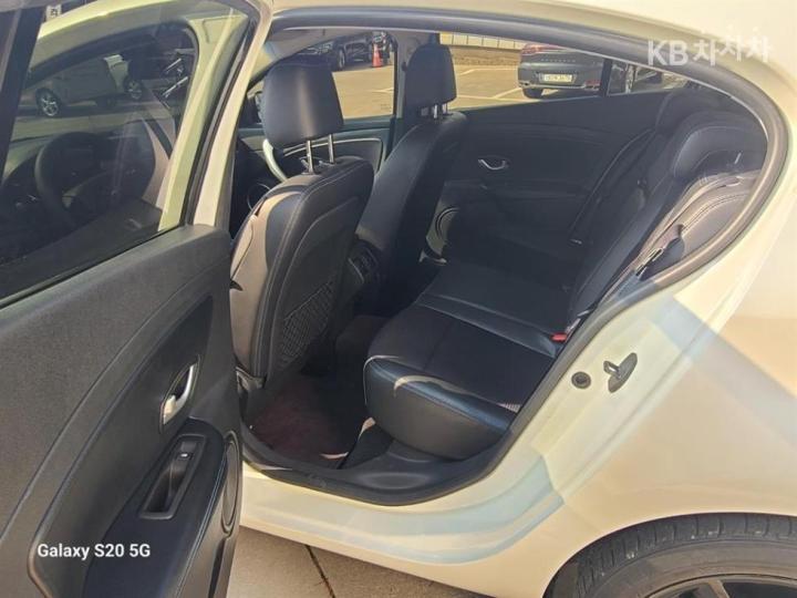 Renault SM3 New LE Exclusive 7