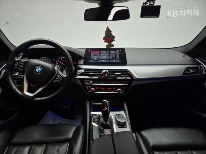 BMW 5 Series New 520d xDrive F10 2010-2016 8