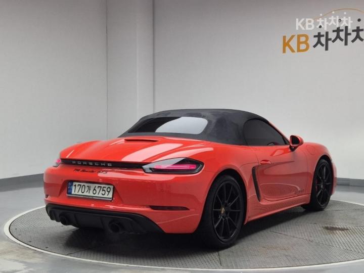 Porsche Boxster 4.0 GTS 4