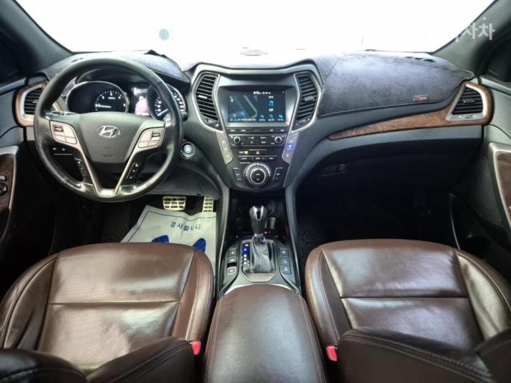 Hyundai Maxcruz Diesel e-VGT R2.2 4WD Finest Edition 8