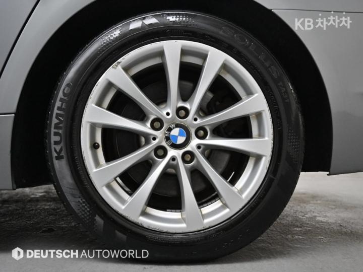 BMW 5 Series New 520d F10 2010-2016 6