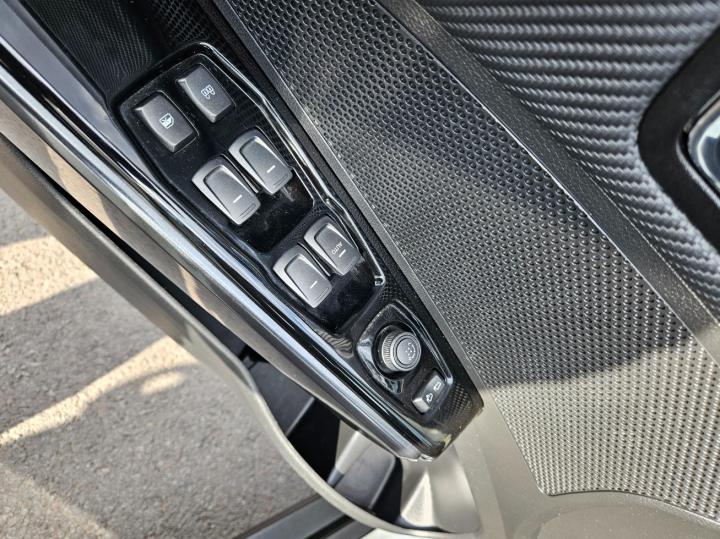 Kia Ray The EV The Essential Light 7