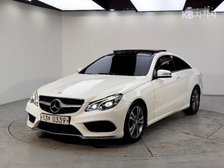 Mercedes-Benz E-Class New E200 Coupe C207