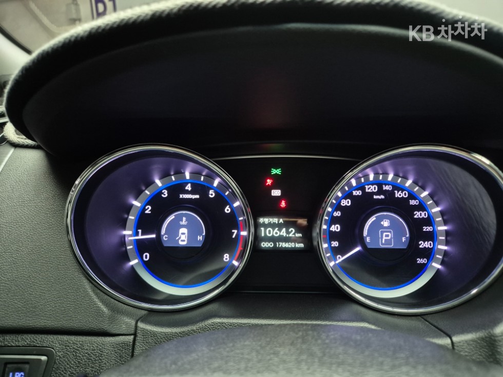 Hyundai Sonata — miniaturë 8