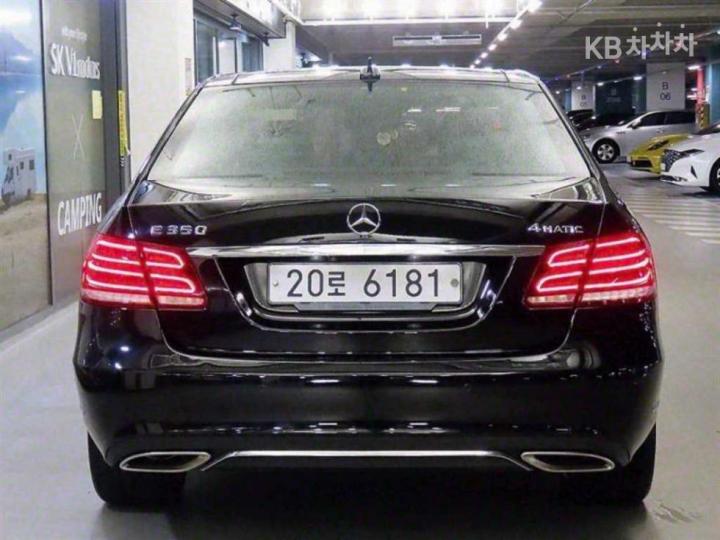 Mercedes-Benz E-Class New E350 4MATIC Avantgarde W212 6