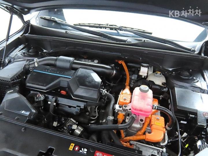 Kia Sorento Hybrid 1.6 HEV 4WD Gravity 8