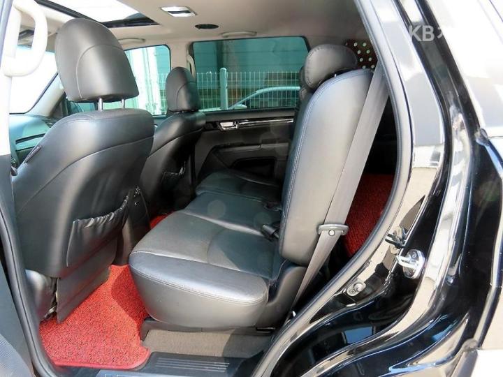 Kia Mohave 4WD KV300 Top Model 7