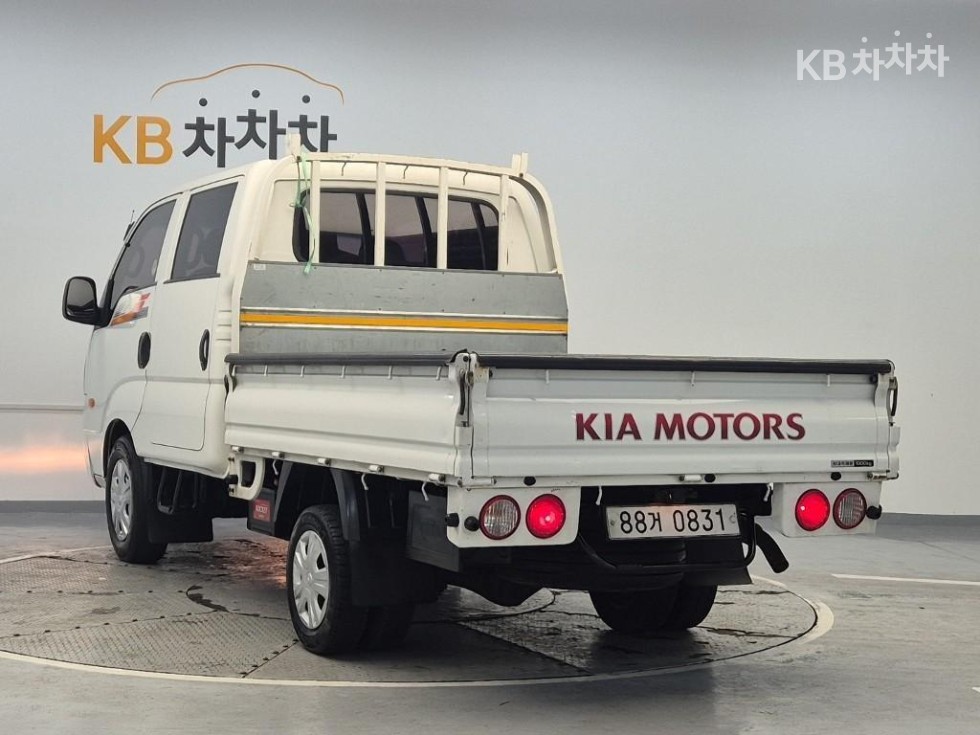 2019 - kia bongo iii
