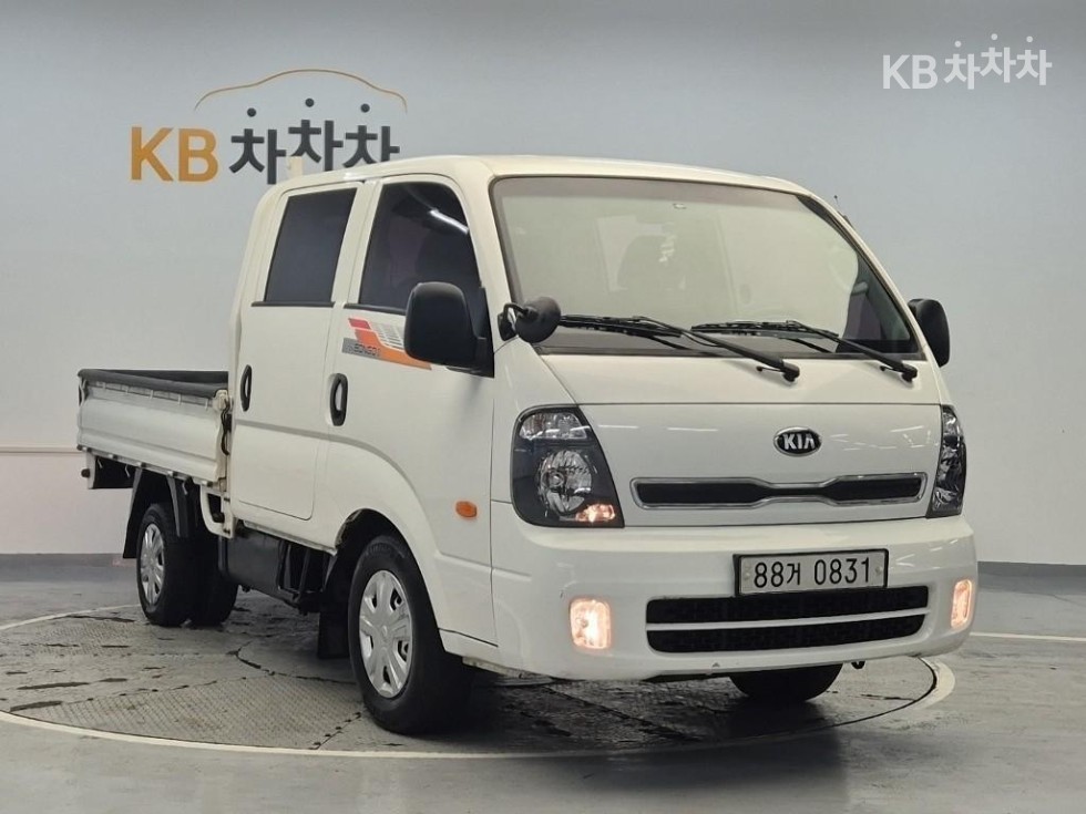 2019 - kia bongo iii