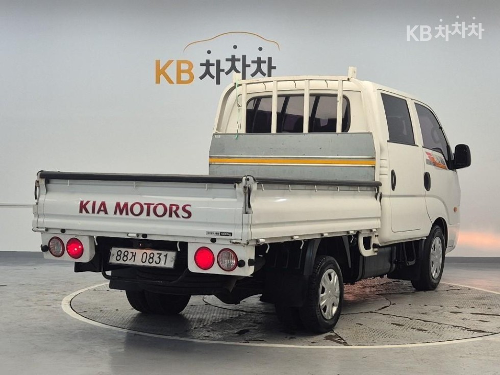 2019 - kia bongo iii