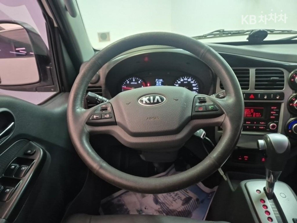 2019 - kia bongo iii