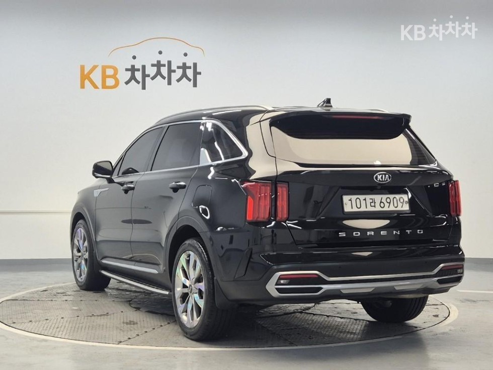2021 - kia sorento