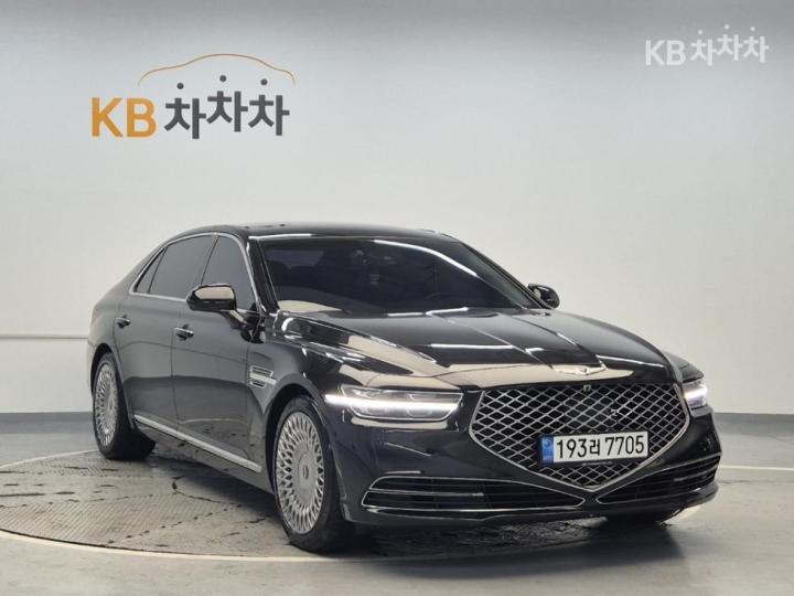 Genesis G90 3.8 GDi AWD Premium Luxury 5
