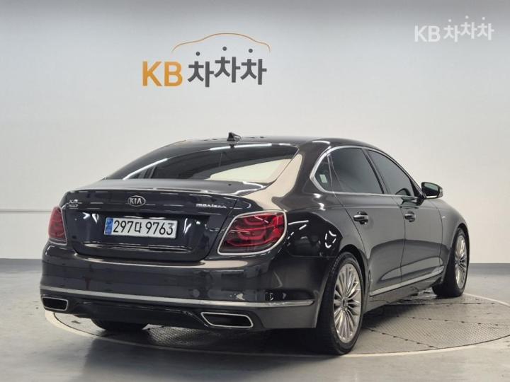 Kia K9 The 3.3 T-GDI AWD Grand Masters 4