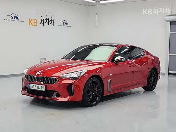 Kia Stinger Meister 3.3 Gasoline Turbo 4WD Acro Edition