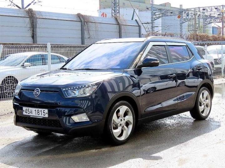 KG Mobility (Ssangyong) Tivoli Gasoline VX 3
