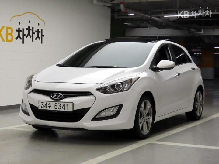 Hyundai i30 New 1.6 GDI Extreme 3