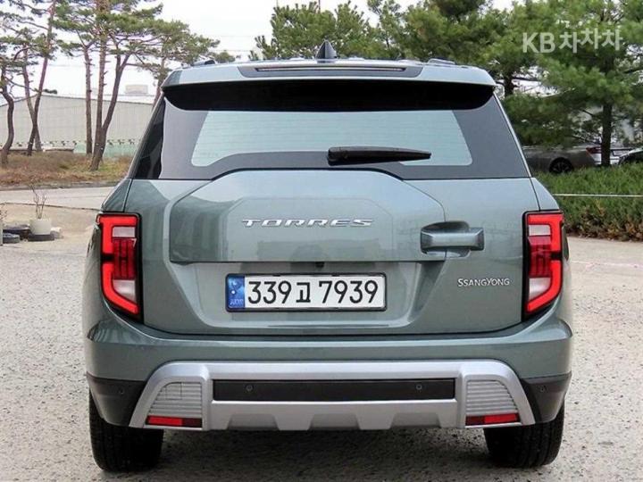 KG Mobility (Ssangyong) Torres J100 1.5 GDI Turbo T7 5