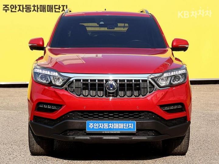 KG Mobility (Ssangyong) Rexton Sport Khan 2.2 Diesel Dynamic 5 Link 4WD Noblesse