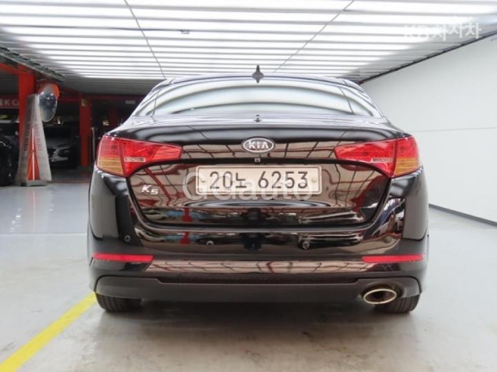 Kia K5 2.0 LPI Deluxe 4
