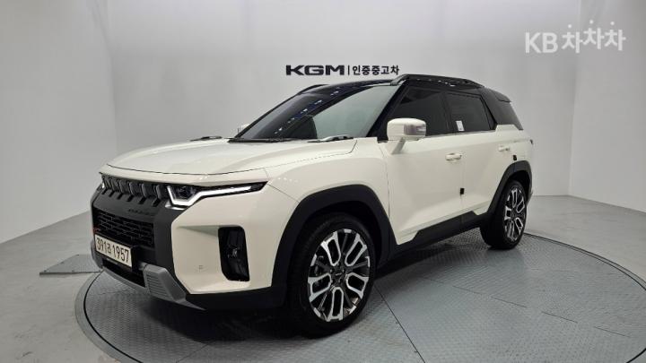 KG Mobility (Ssangyong) Torres J100 Gasoline Turbo 1.5 2WD T7 3