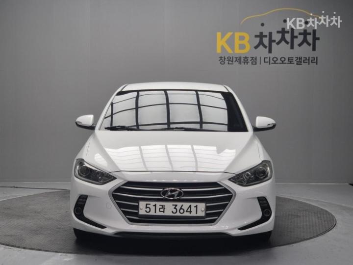 Hyundai Avante AD Smartstream G1.6 Style