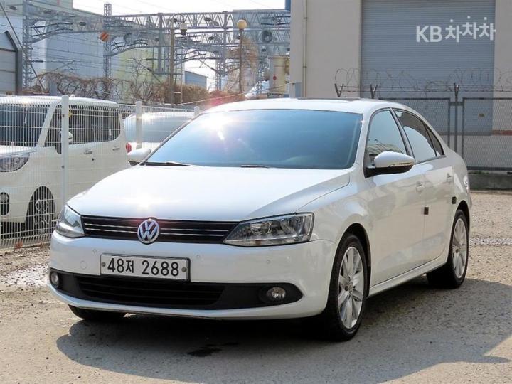 Volkswagen Jetta New 2.0 TDI 11 year ~ now 3