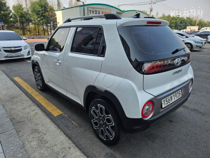 Hyundai Casper 1.0 Gasoline Inspiration 5