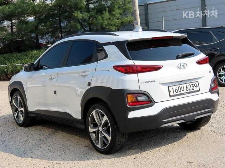 Hyundai Kona 1.6 Turbo Modern Pop 4