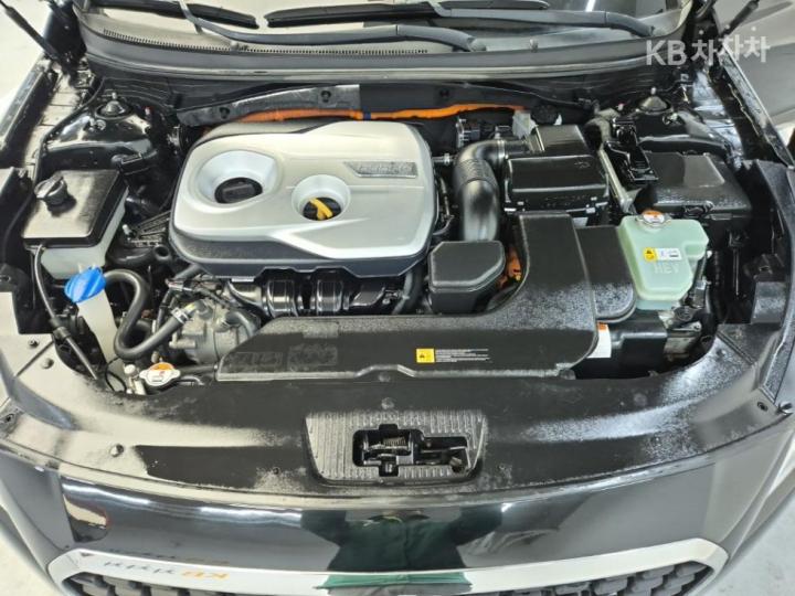 Hyundai Sonata New Rise Hybrid 2.0 HEV Modern 6