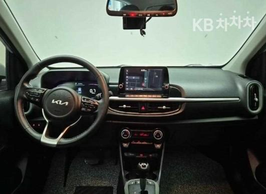 Kia Morning JA 1.0 Gasoline Signature 8