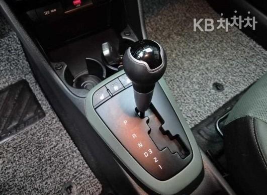 Kia Morning JA 1.0 Gasoline Signature 9