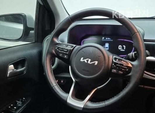 Kia Morning JA 1.0 Gasoline Signature 10