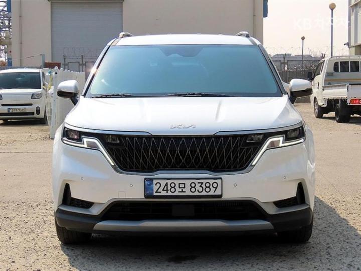 Kia Carnival D2.2 Prestige