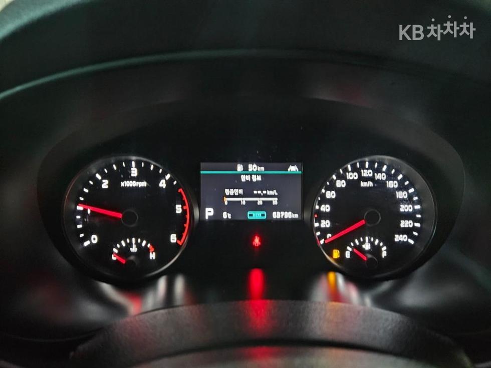 2021 - kia sportage