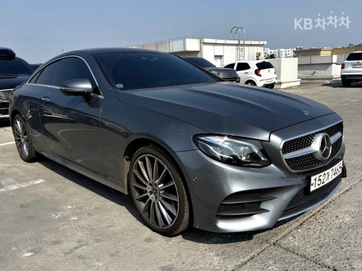 Mercedes-Benz E-Class W213 E450 4MATIC Coupe Base Type 6