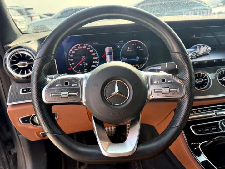 Mercedes-Benz E-Class W213 E450 4MATIC Coupe Base Type 10