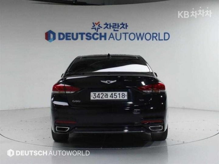 Genesis G80 3.3 GDI Luxury 5