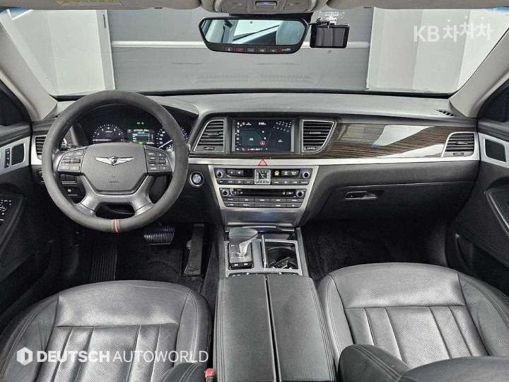 Genesis G80 3.3 GDI Luxury 9