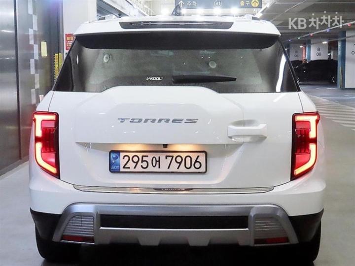 KG Mobility (Ssangyong) Torres J100 1.5 GDI Turbo AWD T7 6