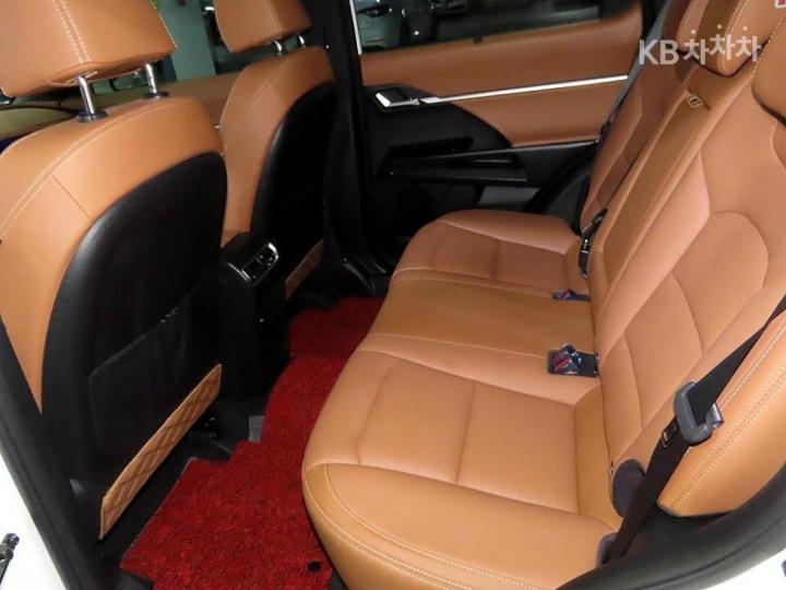 KG Mobility (Ssangyong) Torres J100 1.5 GDI Turbo AWD T7 8