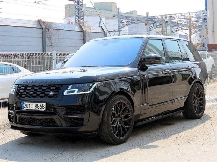 Land Rover Range Rover New 5.0 V8 SC Vogue SE 405 2