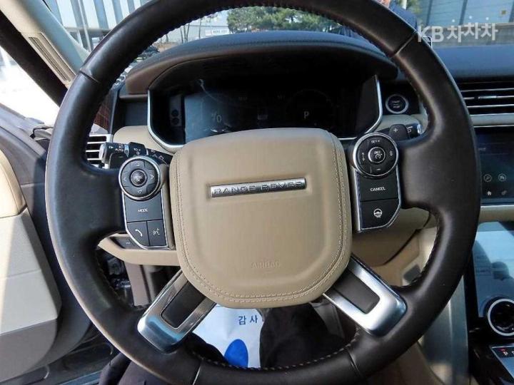 Land Rover Range Rover New 5.0 V8 SC Vogue SE 405 9