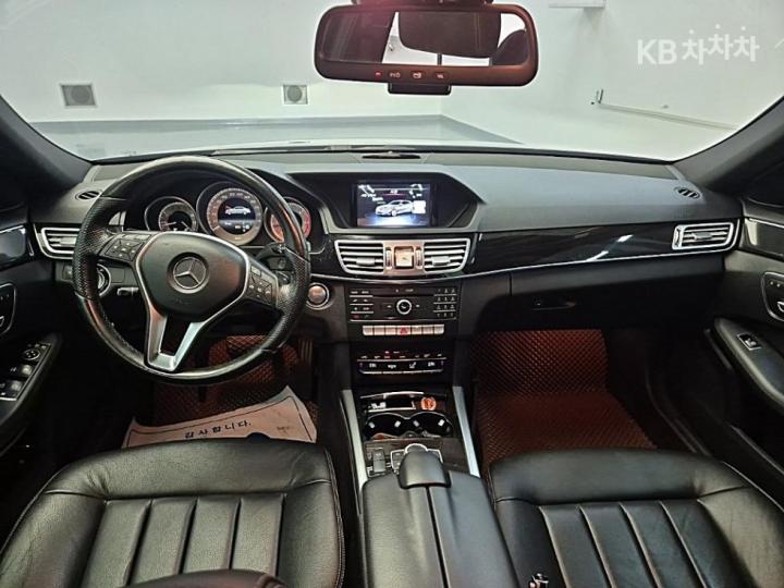 Mercedes-Benz E-Class New E220 BlueTEC Avantgarde Sport W214 8