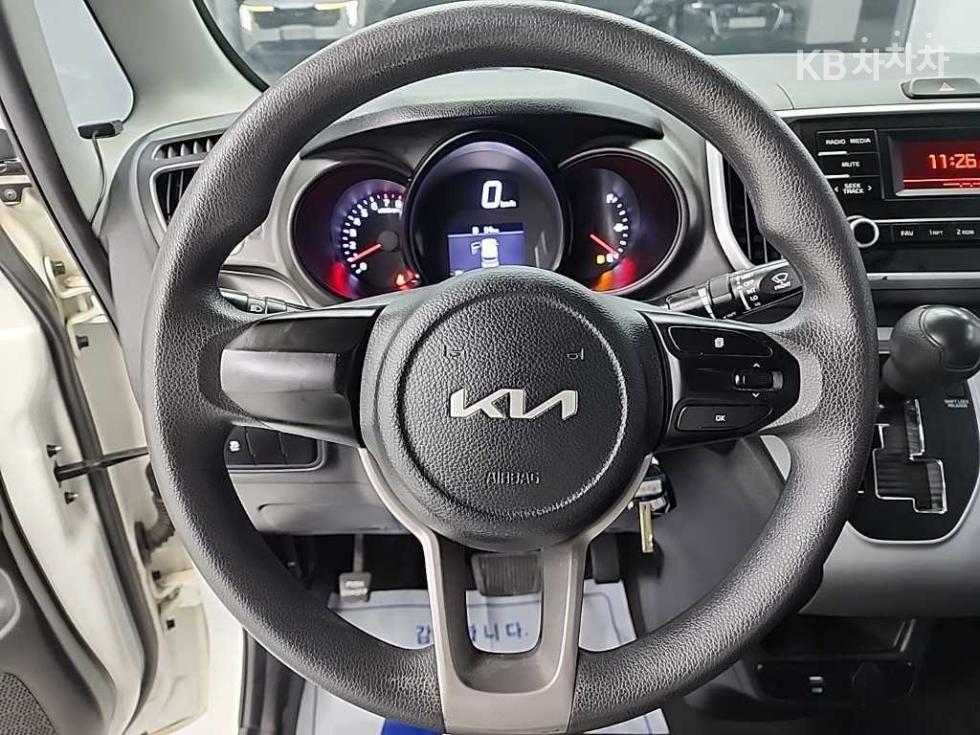 2022 - kia ray