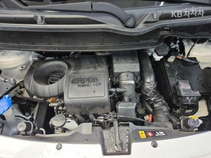 Kia Ray 1.0 Gasoline Luxury 6